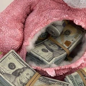 Meet your Posher, Jada